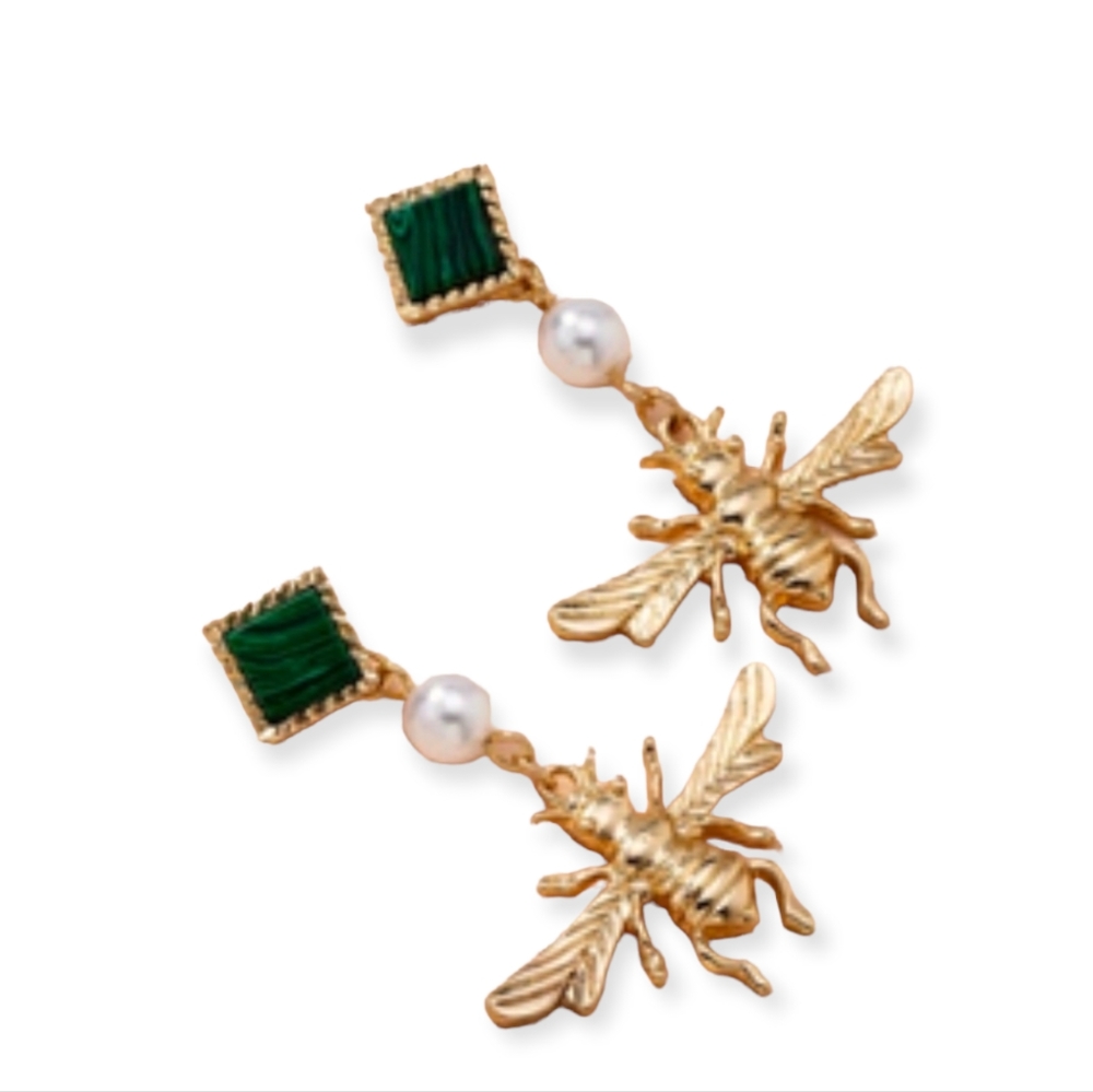 Designer inspired bee earrings with emerald green stone
